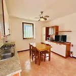 Lägenhetshotell Corte Del Bosco 4*