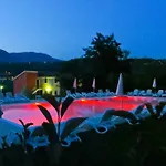 Lägenhetshotell Corte Del Bosco 4*