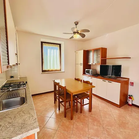Aparthotel Corte Del Bosco 4*