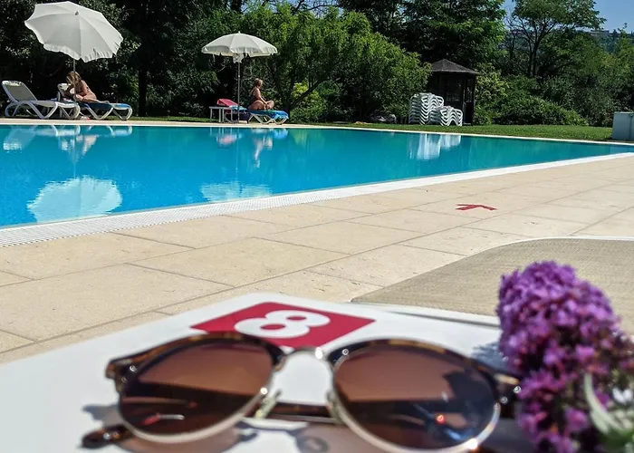 Corte Del Bosco Aparthotel