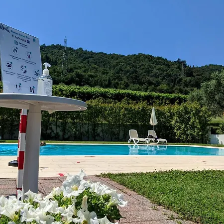 Corte Del Bosco 4* 加尔达
