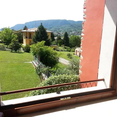 Corte Del Bosco Lägenhetshotell *