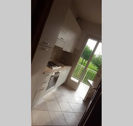 Corte Del Bosco Lägenhetshotell Garda (Verona)