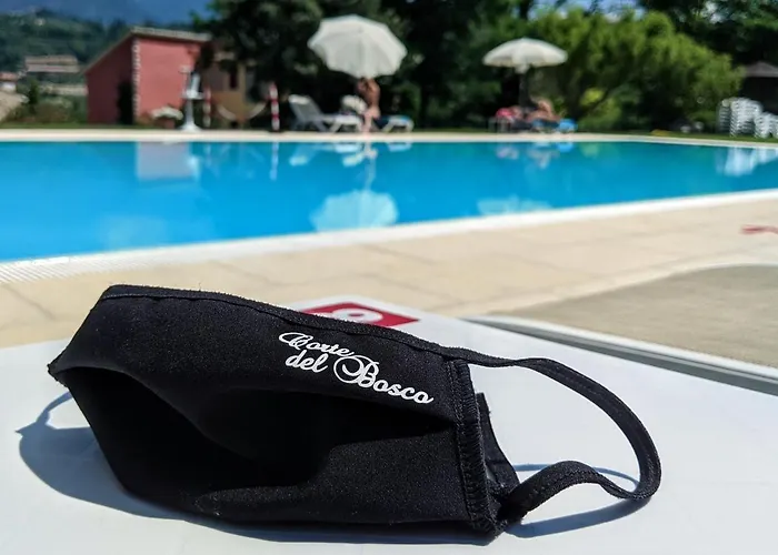 Lägenhetshotell Corte Del Bosco 4*