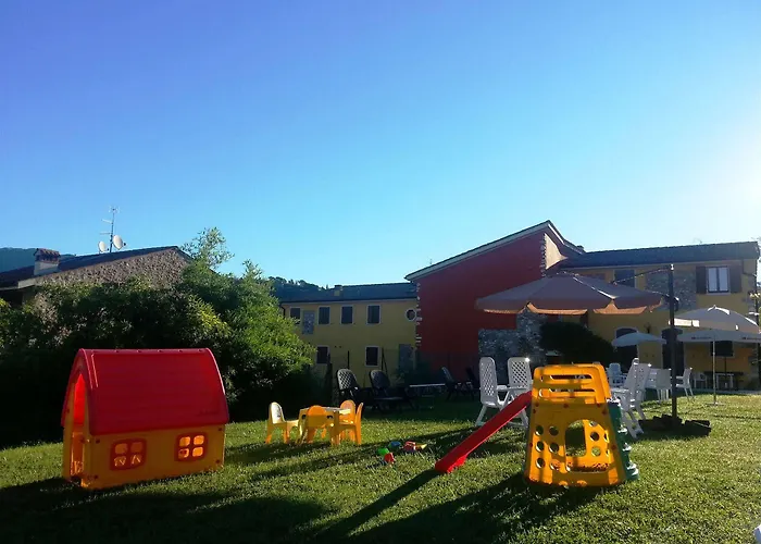 Lägenhetshotell Corte Del Bosco 4*