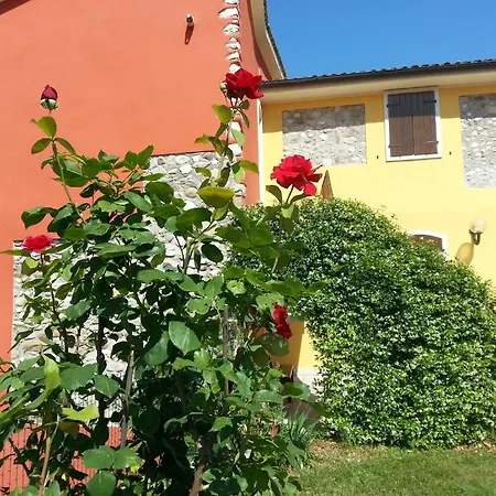 Corte Del Bosco Aparthotel